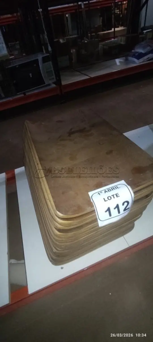 LOTE 112 - 20 PLACAS DE MADEIRA. (NO ESTADO) ATENÇÃO! FAZER A VISITAÇÃO ANTES DE ARREMATAR, NÃO SABEMOS SE FUNCIONA, LEILÃO NÃO TEM GARANTIA E NEM DEVOLUÇÃO, SUJEITO A POSSÍVEIS AVARIAS VISÍVEIS/OCULTAS E/OU AUSÊNCIA DE COMPONENTES.