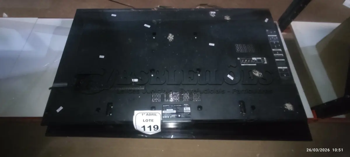LOTE 119 - 01 TV LCD 49’’ MARCA SONY E 01 TV LCD 49’’ MARCA SAMSUNG. (NO ESTADO) ATENÇÃO! FAZER A VISITAÇÃO ANTES DE ARREMATAR, NÃO SABEMOS SE FUNCIONA, LEILÃO NÃO TEM GARANTIA E NEM DEVOLUÇÃO, SUJEITO A POSSÍVEIS AVARIAS VISÍVEIS/OCULTAS E/OU AUSÊNCIA DE COMPONENTES.