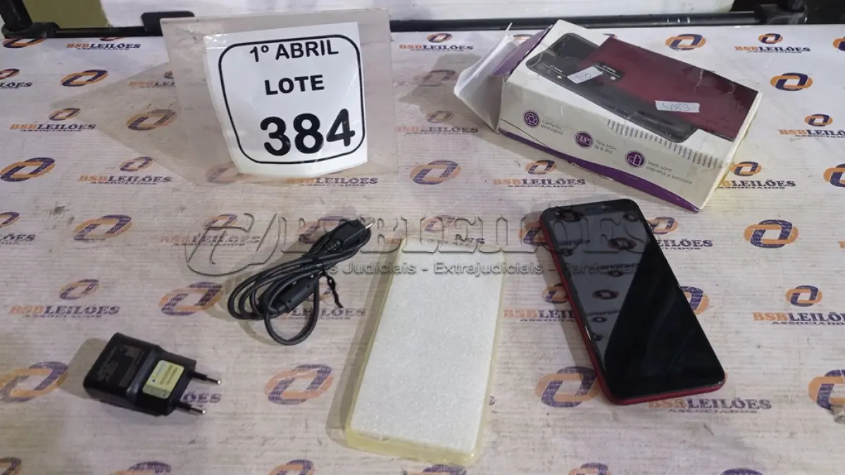 LOTE 384 - 01 SMARTFONE MODELO TWIST MARCA POSITIVO. (NO ESTADO) ATENÇÃO! FAZER A VISITAÇÃO ANTES DE ARREMATAR, NÃO SABEMOS SE FUNCIONA, LEILÃO NÃO TEM GARANTIA E NEM DEVOLUÇÃO, SUJEITO A POSSÍVEIS AVARIAS VISÍVEIS/OCULTAS E/OU AUSÊNCIA DE COMPONENTES.