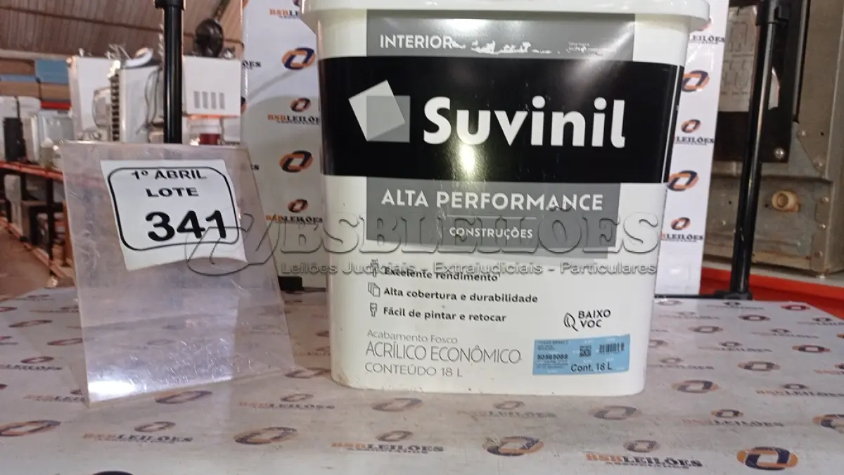 LOTE 341 - 01 BALDE DE TINTA ACRÍLICO ECONÔMICO INTERIOR 18L NA COR FOSCO BRANCO MARCA SUVINIL. (NO ESTADO) ATENÇÃO! FAZER A VISITAÇÃO ANTES DE ARREMATAR, NÃO SABEMOS SE FUNCIONA, LEILÃO NÃO TEM GARANTIA E NEM DEVOLUÇÃO, SUJEITO A POSSÍVEIS AVARIAS VISÍVEIS/OCULTAS E/OU AUSÊNCIA DE COMPONENTES.
