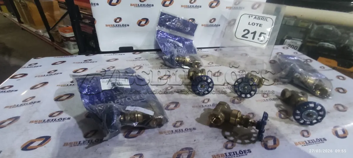 LOTE 215 - 07 REGISTROS DE GAVETA BRUTO ½’’ DN 15 PARA ÁGUA QUENTE E FRIA MARCA IMPERATRIZ. (NO ESTADO) ATENÇÃO! FAZER A VISITAÇÃO ANTES DE ARREMATAR, NÃO SABEMOS SE FUNCIONA, LEILÃO NÃO TEM GARANTIA E NEM DEVOLUÇÃO, SUJEITO A POSSÍVEIS AVARIAS VISÍVEIS/OCULTAS E/OU AUSÊNCIA DE COMPONENTES.