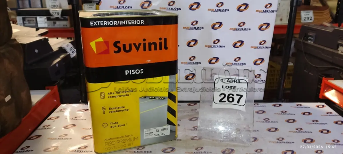 LOTE 267 - 01 LATA DE TINTA PARA PISOS DE 18L NA COR FOSCO CINZA ESCURO MARCA SUVINIL. (NO ESTADO) ATENÇÃO! FAZER A VISITAÇÃO ANTES DE ARREMATAR, NÃO SABEMOS SE FUNCIONA, LEILÃO NÃO TEM GARANTIA E NEM DEVOLUÇÃO, SUJEITO A POSSÍVEIS AVARIAS VISÍVEIS/OCULTAS E/OU AUSÊNCIA DE COMPONENTES.