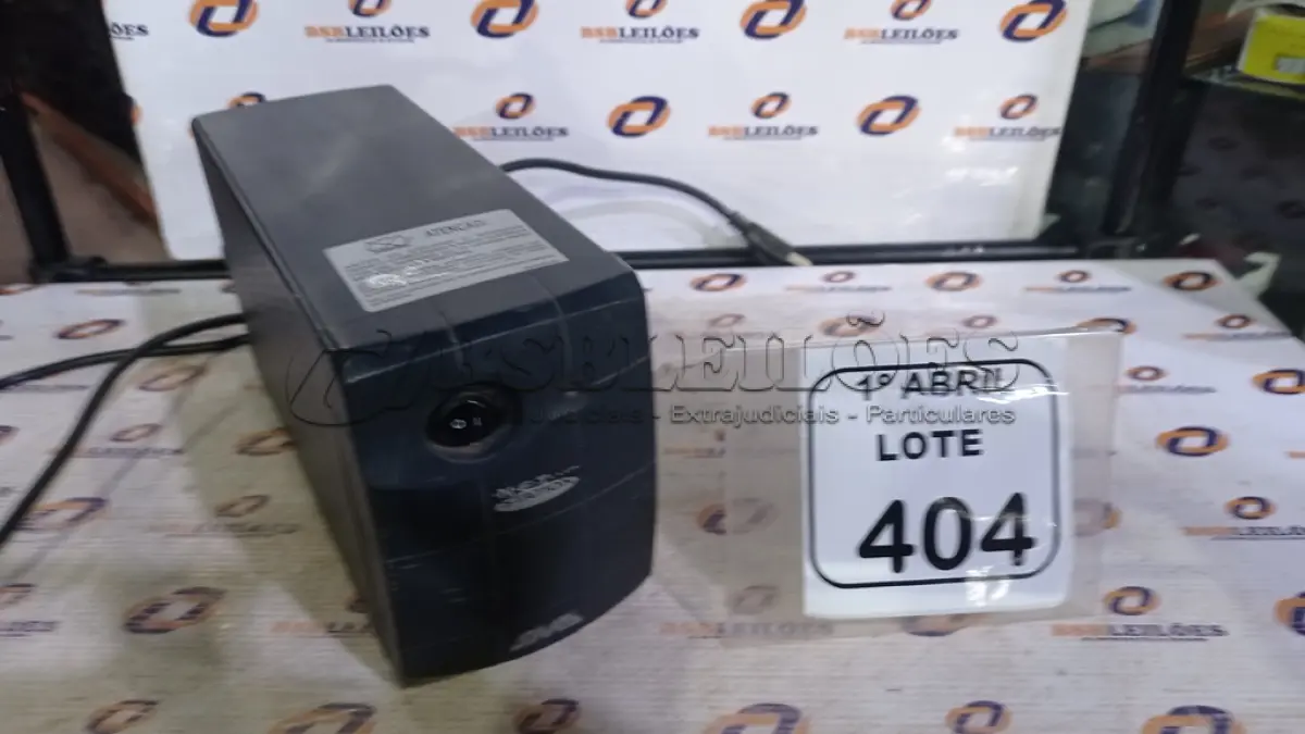 LOTE 404 - 01 NOBREAK 600VA MARCA NET STATION. (NO ESTADO) ATENÇÃO! FAZER A VISITAÇÃO ANTES DE ARREMATAR, NÃO SABEMOS SE FUNCIONA, LEILÃO NÃO TEM GARANTIA E NEM DEVOLUÇÃO, SUJEITO A POSSÍVEIS AVARIAS VISÍVEIS/OCULTAS E/OU AUSÊNCIA DE COMPONENTES.