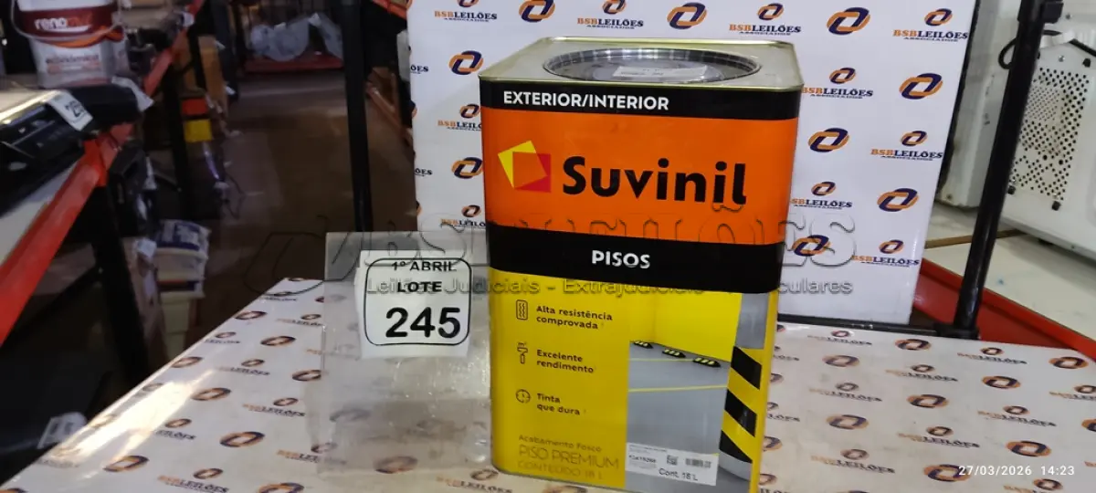 LOTE 245 - 01 LATA DE TINTA PARA PISOS DE 18L NA COR FOSCO CINZA ESCURO MARCA SUVINIL. (NO ESTADO) ATENÇÃO! FAZER A VISITAÇÃO ANTES DE ARREMATAR, NÃO SABEMOS SE FUNCIONA, LEILÃO NÃO TEM GARANTIA E NEM DEVOLUÇÃO, SUJEITO A POSSÍVEIS AVARIAS VISÍVEIS/OCULTAS E/OU AUSÊNCIA DE COMPONENTES.
