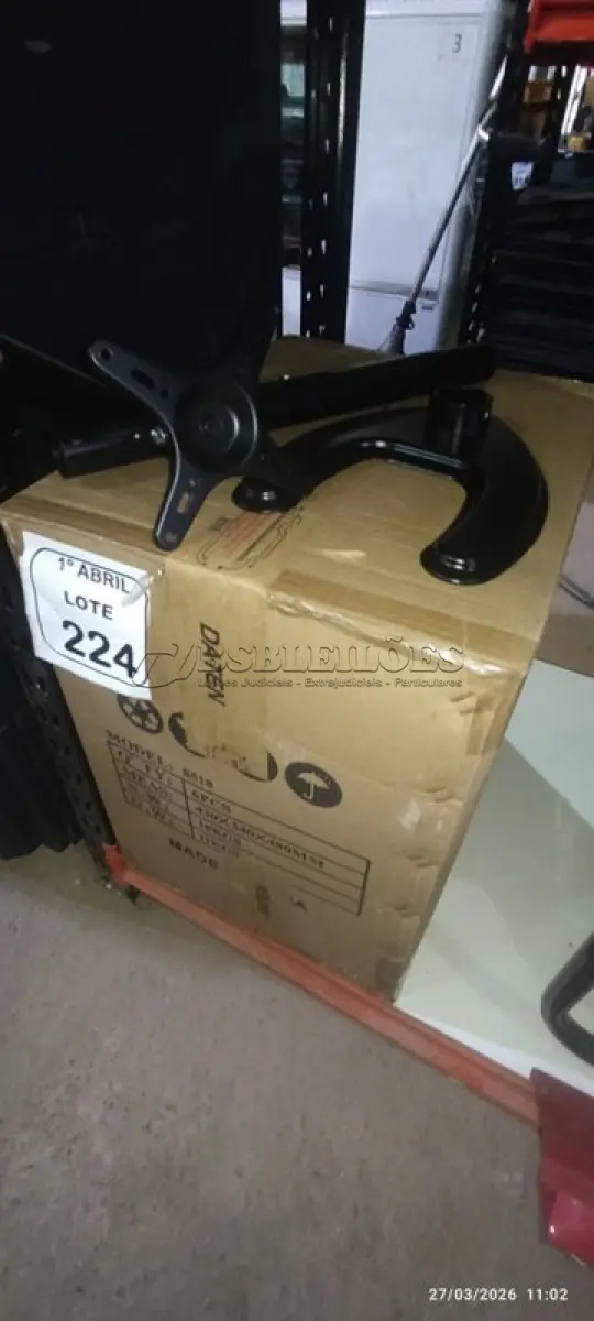 LOTE 224 - 06 SUPORTES PARA MONITORES MARCA DATEN. (NO ESTADO) ATENÇÃO! FAZER A VISITAÇÃO ANTES DE ARREMATAR, NÃO SABEMOS SE FUNCIONA, LEILÃO NÃO TEM GARANTIA E NEM DEVOLUÇÃO, SUJEITO A POSSÍVEIS AVARIAS VISÍVEIS/OCULTAS E/OU AUSÊNCIA DE COMPONENTES.