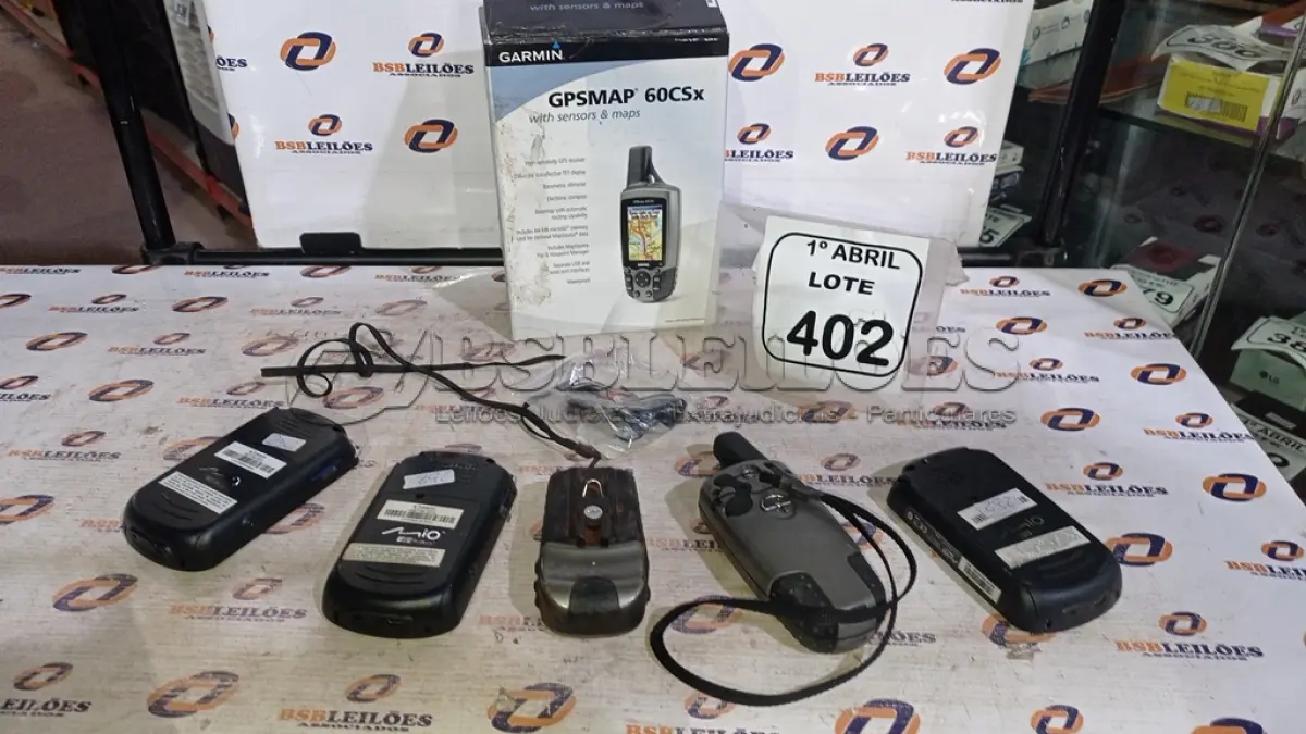 LOTE 402 - 01 APARELHO DE GPS MARCA GARMIN E 03 APARELHOS DE GPS MARCA MIO. (NO ESTADO) ATENÇÃO! FAZER A VISITAÇÃO ANTES DE ARREMATAR, NÃO SABEMOS SE FUNCIONA, LEILÃO NÃO TEM GARANTIA E NEM DEVOLUÇÃO, SUJEITO A POSSÍVEIS AVARIAS VISÍVEIS/OCULTAS E/OU AUSÊNCIA DE COMPONENTES.