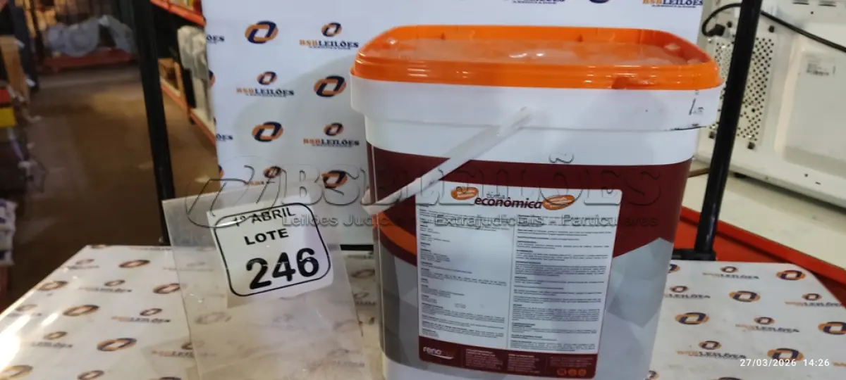 LOTE 246 - 01 BALDE DE SELADOR ACRÍLICO 16L INTERIOR/EXTERIOR MARCA RENOCRIL. (NO ESTADO) ATENÇÃO! FAZER A VISITAÇÃO ANTES DE ARREMATAR, NÃO SABEMOS SE FUNCIONA, LEILÃO NÃO TEM GARANTIA E NEM DEVOLUÇÃO, SUJEITO A POSSÍVEIS AVARIAS VISÍVEIS/OCULTAS E/OU AUSÊNCIA DE COMPONENTES.
