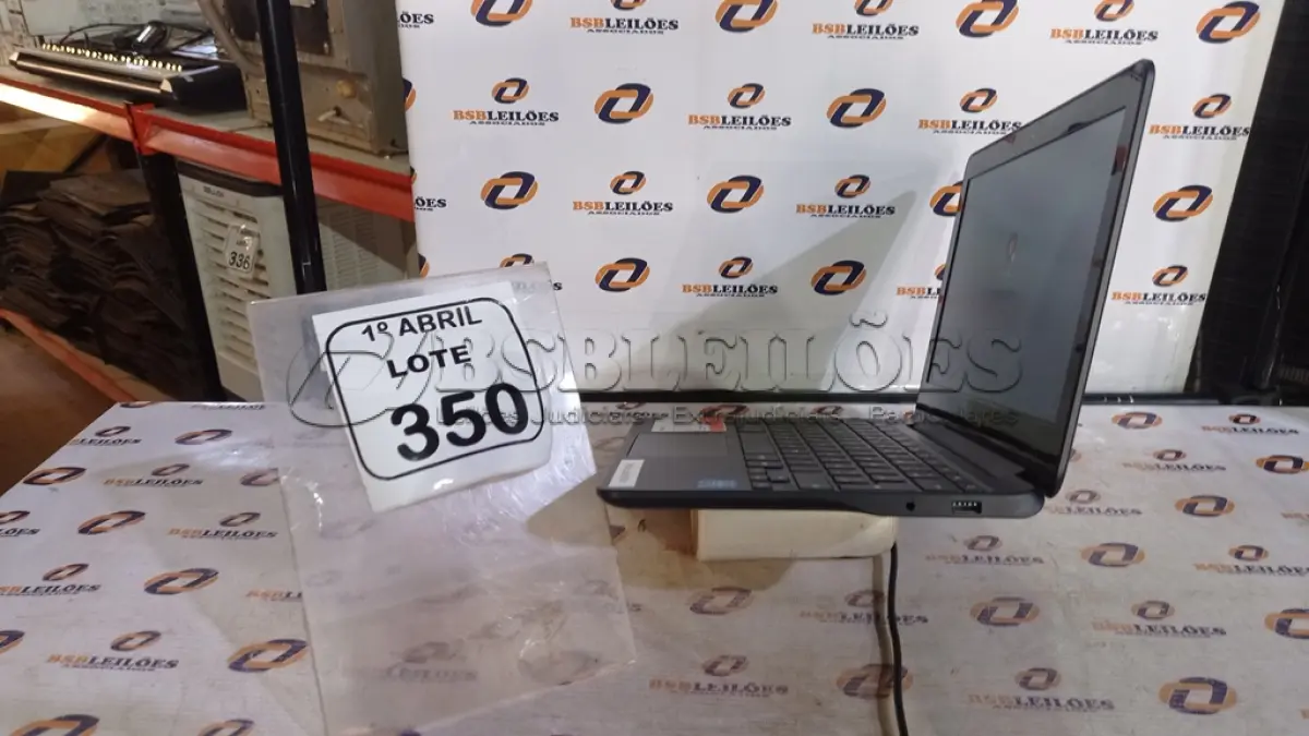 LOTE 350 - 01 CHROMEBOOK 16GB MEMÓRIA 2GB LINHA CONNECT MARCA SAMSUNG COM FONTE. (NO ESTADO) ATENÇÃO! FAZER A VISITAÇÃO ANTES DE ARREMATAR, NÃO SABEMOS SE FUNCIONA, LEILÃO NÃO TEM GARANTIA E NEM DEVOLUÇÃO, SUJEITO A POSSÍVEIS AVARIAS VISÍVEIS/OCULTAS E/OU AUSÊNCIA DE COMPONENTES.