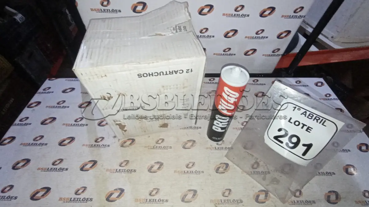 LOTE 291 - 01 CAIXA COM 12 PU 40 ADESIVO/SELANTES DE 230ML MARCA PRO. (NO ESTADO) ATENÇÃO! FAZER A VISITAÇÃO ANTES DE ARREMATAR, NÃO SABEMOS SE FUNCIONA, LEILÃO NÃO TEM GARANTIA E NEM DEVOLUÇÃO, SUJEITO A POSSÍVEIS AVARIAS VISÍVEIS/OCULTAS E/OU AUSÊNCIA DE COMPONENTES.