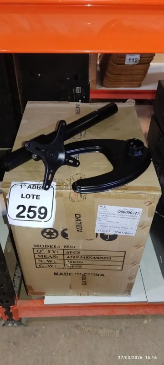 LOTE 259 - 06 SUPORTES PARA MONITORES MARCA DATEN. (NO ESTADO) ATENÇÃO! FAZER A VISITAÇÃO ANTES DE ARREMATAR, NÃO SABEMOS SE FUNCIONA, LEILÃO NÃO TEM GARANTIA E NEM DEVOLUÇÃO, SUJEITO A POSSÍVEIS AVARIAS VISÍVEIS/OCULTAS E/OU AUSÊNCIA DE COMPONENTES.