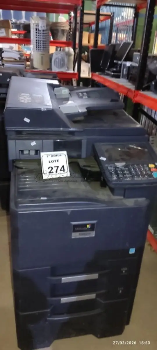 LOTE 274 - 01 COPIADORA TASKALFA 2551CI 110V MARCA KYOCERA. (NO ESTADO) ATENÇÃO! FAZER A VISITAÇÃO ANTES DE ARREMATAR, NÃO SABEMOS SE FUNCIONA, LEILÃO NÃO TEM GARANTIA E NEM DEVOLUÇÃO, SUJEITO A POSSÍVEIS AVARIAS VISÍVEIS/OCULTAS E/OU AUSÊNCIA DE COMPONENTES.