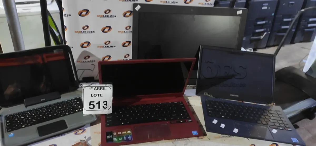 LOTE 513 - 01 ALL IN ONE MARCA ACER E 03 NOTEBOOKS DE MARCAS E MODELOS DIVERSOS. (NO ESTADO) ATENÇÃO! FAZER A VISITAÇÃO ANTES DE ARREMATAR, NÃO SABEMOS SE FUNCIONA, LEILÃO NÃO TEM GARANTIA E NEM DEVOLUÇÃO, SUJEITO A POSSÍVEIS AVARIAS VISÍVEIS/OCULTAS E/OU AUSÊNCIA DE COMPONENTES.