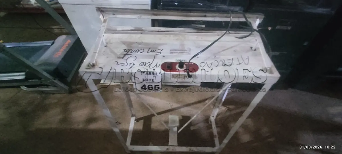 LOTE 465 - 01 SELADORA TÉRMICA COM PEDAL. (NO ESTADO) ATENÇÃO! FAZER A VISITAÇÃO ANTES DE ARREMATAR, NÃO SABEMOS SE FUNCIONA, LEILÃO NÃO TEM GARANTIA E NEM DEVOLUÇÃO, SUJEITO A POSSÍVEIS AVARIAS VISÍVEIS/OCULTAS E/OU AUSÊNCIA DE COMPONENTES.