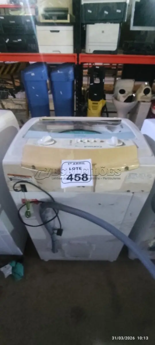 LOTE 458 - 01 MÁQUINA DE LAVAR DE 7,5 KG 220V MARCA CONSUL. (NO ESTADO) ATENÇÃO! FAZER A VISITAÇÃO ANTES DE ARREMATAR, NÃO SABEMOS SE FUNCIONA, LEILÃO NÃO TEM GARANTIA E NEM DEVOLUÇÃO, SUJEITO A POSSÍVEIS AVARIAS VISÍVEIS/OCULTAS E/OU AUSÊNCIA DE COMPONENTES.