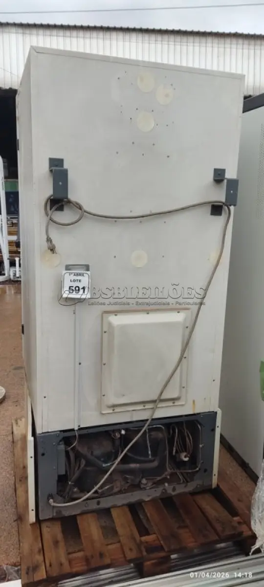 LOTE 591 - 01 FREEZER LABORATORIAL MARCA NUAIRE. (NO ESTADO) ATENÇÃO! FAZER A VISITAÇÃO ANTES DE ARREMATAR, NÃO SABEMOS SE FUNCIONA, LEILÃO NÃO TEM GARANTIA E NEM DEVOLUÇÃO, SUJEITO A POSSÍVEIS AVARIAS VISÍVEIS/OCULTAS E/OU AUSÊNCIA DE COMPONENTES.
