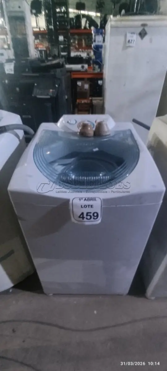LOTE 459 - 01 MÁQUINA DE LAVAR DE 5 KG 220V MARCA CONSUL. (NO ESTADO) ATENÇÃO! FAZER A VISITAÇÃO ANTES DE ARREMATAR, NÃO SABEMOS SE FUNCIONA, LEILÃO NÃO TEM GARANTIA E NEM DEVOLUÇÃO, SUJEITO A POSSÍVEIS AVARIAS VISÍVEIS/OCULTAS E/OU AUSÊNCIA DE COMPONENTES.