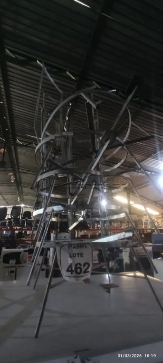 LOTE 462 - 05 BASES DE FERRO PARA LIXEIRA COM PEDAL. (NO ESTADO) ATENÇÃO! FAZER A VISITAÇÃO ANTES DE ARREMATAR, NÃO SABEMOS SE FUNCIONA, LEILÃO NÃO TEM GARANTIA E NEM DEVOLUÇÃO, SUJEITO A POSSÍVEIS AVARIAS VISÍVEIS/OCULTAS E/OU AUSÊNCIA DE COMPONENTES.