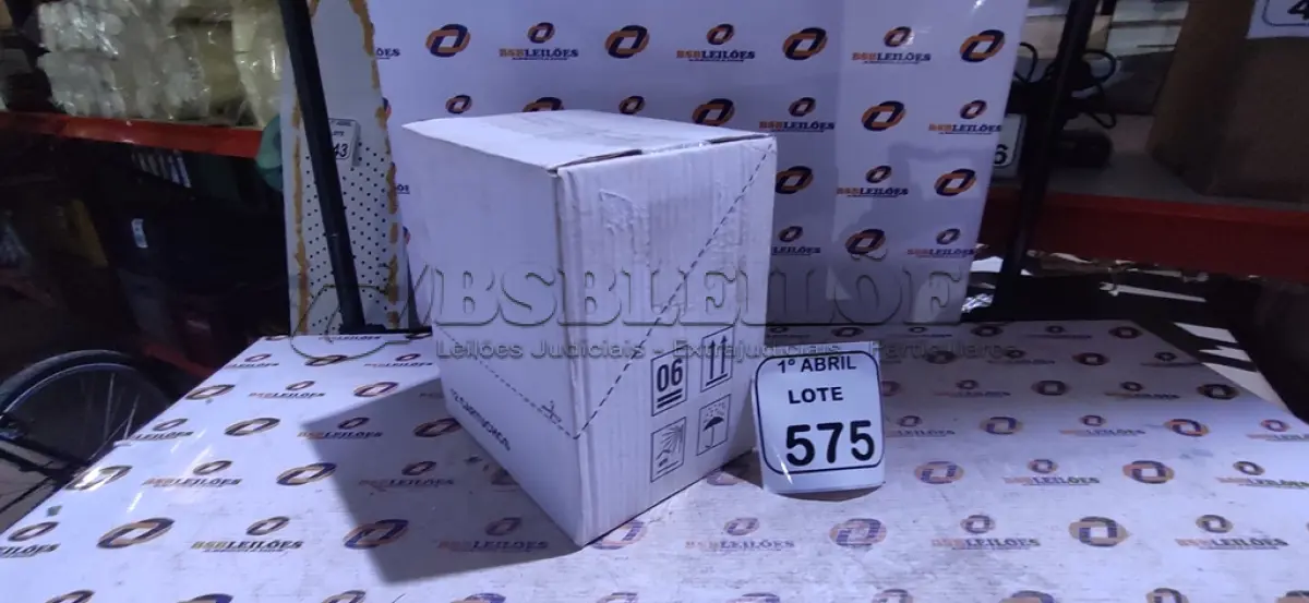 LOTE 575 - 01 CAIXA COM 12 PU 40 ADESIVO/SELANTES DE 230ML MARCA PRO. (NO ESTADO) ATENÇÃO! FAZER A VISITAÇÃO ANTES DE ARREMATAR, NÃO SABEMOS SE FUNCIONA, LEILÃO NÃO TEM GARANTIA E NEM DEVOLUÇÃO, SUJEITO A POSSÍVEIS AVARIAS VISÍVEIS/OCULTAS E/OU AUSÊNCIA DE COMPONENTES.