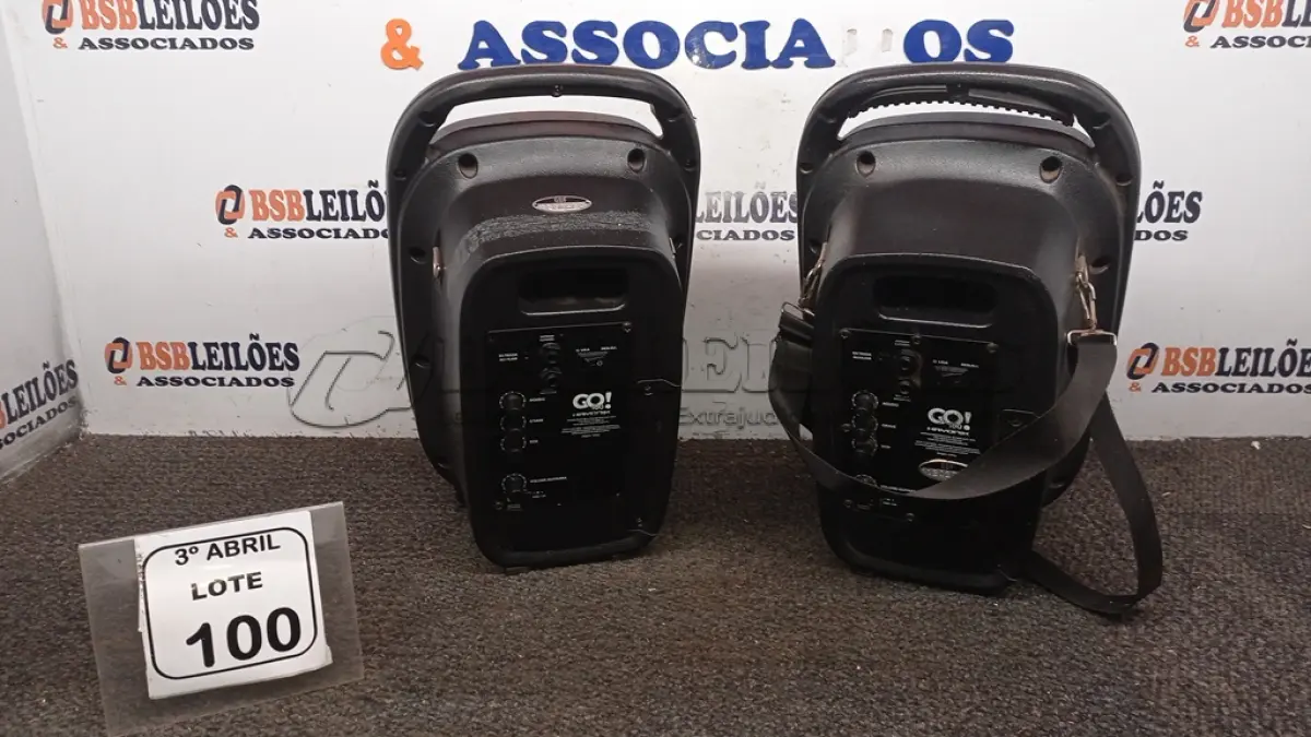 LOTE 100 - 02 CAIXAS DE SOM PORTÁTEIS MARCA GO. (NO ESTADO) ATENÇÃO! FAZER A VISITAÇÃO ANTES DE ARREMATAR, NÃO SABEMOS SE FUNCIONA, LEILÃO NÃO TEM GARANTIA E NEM DEVOLUÇÃO, SUJEITO A POSSÍVEIS AVARIAS VISÍVEIS/OCULTAS E/OU AUSÊNCIA DE COMPONENTES.