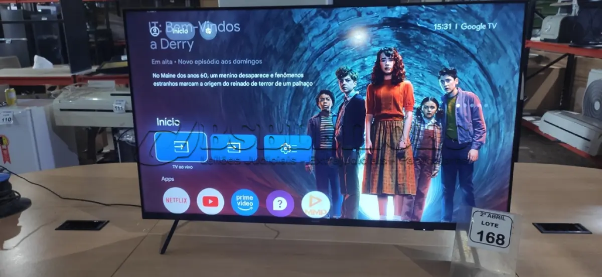 LOTE 168 - 01 TV SMART PHILIPS 50” 4K UHD LED GOOGLE TV MODELO :50PUG7408/78 BIVOLTS. (NO ESTADO) ATENÇÃO! FAZER A VISITAÇÃO ANTES DE ARREMATAR, NÃO SABEMOS SE FUNCIONA, LEILÃO NÃO TEM GARANTIA E NEM DEVOLUÇÃO, SUJEITO A POSSÍVEIS AVARIAS VISÍVEIS/OCULTAS E/OU AUSÊNCIA DE COMPONENTES.