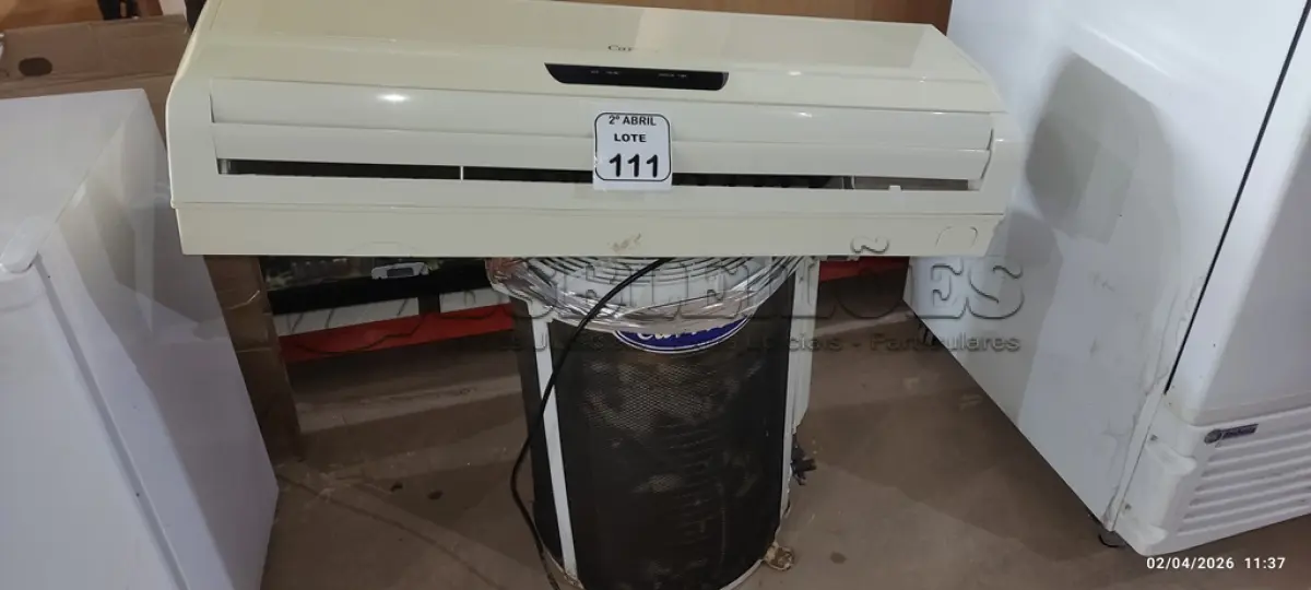 LOTE 111 - 01 AR-CONDICIONADO CARRIER 22.000BTUS. (NO ESTADO) ATENÇÃO! FAZER A VISITAÇÃO ANTES DE ARREMATAR, NÃO SABEMOS SE FUNCIONA, LEILÃO NÃO TEM GARANTIA E NEM DEVOLUÇÃO, SUJEITO A POSSÍVEIS AVARIAS VISÍVEIS/OCULTAS E/OU AUSÊNCIA DE COMPONENTES.