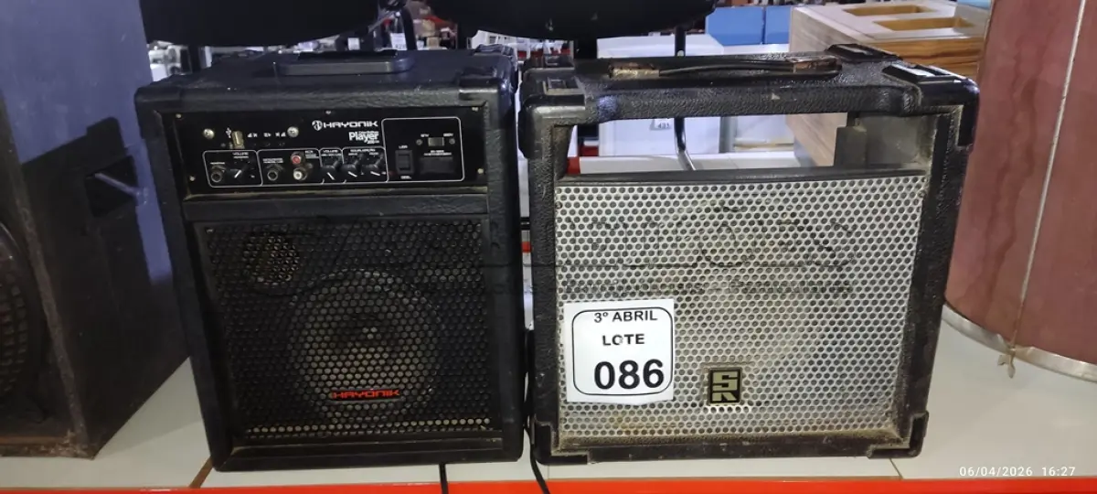 LOTE 086 - 01 MINI CAIXA DE SOM DE SOM AMPLIFICADORA MARCA HAYONIK E 01 CAIXA ALTO FALANTE. (NO ESTADO) ATENÇÃO! FAZER A VISITAÇÃO ANTES DE ARREMATAR, NÃO SABEMOS SE FUNCIONA, LEILÃO NÃO TEM GARANTIA E NEM DEVOLUÇÃO, SUJEITO A POSSÍVEIS AVARIAS VISÍVEIS/OCULTAS E/OU AUSÊNCIA DE COMPONENTES.