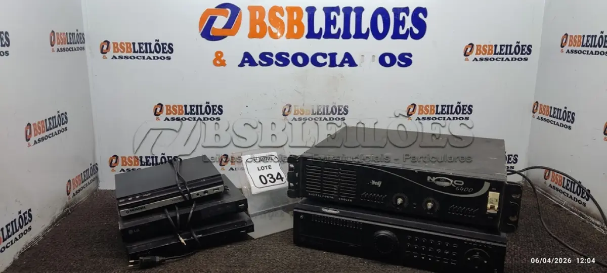 LOTE 034 - 01 DVR MARCA TECBOZ, 01 CONTROLADOR DIGITAL MARCA ETELJ PARA RETIRADA DE PEÇAS E 03 APARELHOS DE DVD DE MARCAS E MODELOS DIVERSOS. (NO ESTADO) ATENÇÃO! FAZER A VISITAÇÃO ANTES DE ARREMATAR, NÃO SABEMOS SE FUNCIONA, LEILÃO NÃO TEM GARANTIA E NEM DEVOLUÇÃO, SUJEITO A POSSÍVEIS AVARIAS VISÍVEIS/OCULTAS E/OU AUSÊNCIA DE COMPONENTES.