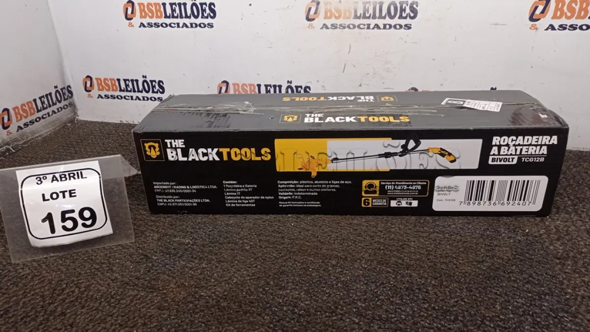 LOTE 159 - 01 ROÇADEIRA A BATERIA BI-VOLT MODELO TCG12B MARCA BLACK TOOLS. (NO ESTADO) ATENÇÃO! FAZER A VISITAÇÃO ANTES DE ARREMATAR, NÃO SABEMOS SE FUNCIONA, LEILÃO NÃO TEM GARANTIA E NEM DEVOLUÇÃO, SUJEITO A POSSÍVEIS AVARIAS VISÍVEIS/OCULTAS E/OU AUSÊNCIA DE COMPONENTES.