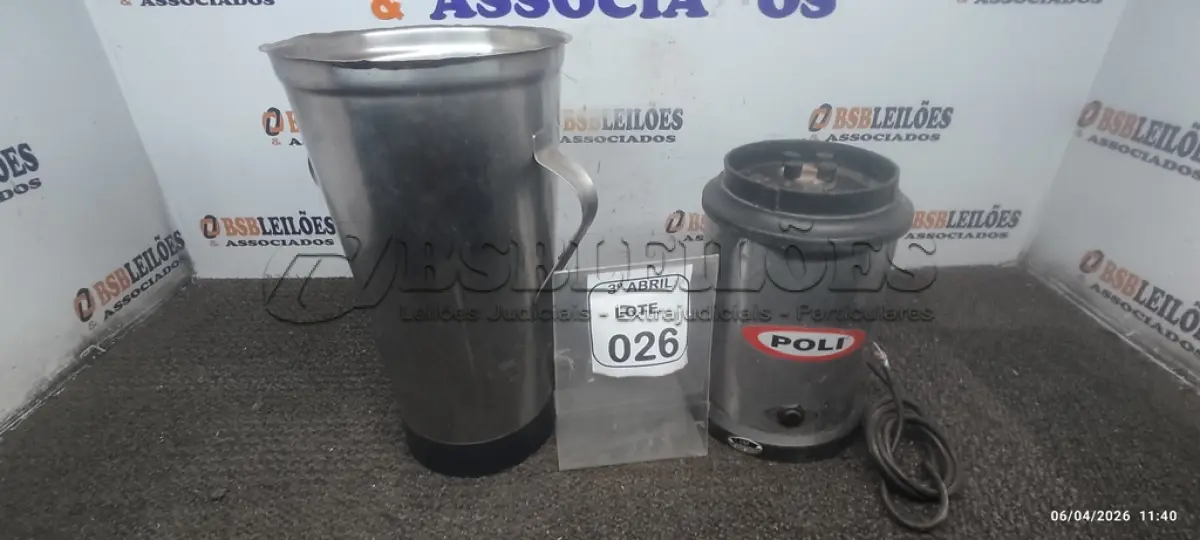 LOTE 026 - 01 LIQUIDIFICADOR INDUSTRIAL BI-VOLT MARCA POLI. (NO ESTADO) ATENÇÃO! FAZER A VISITAÇÃO ANTES DE ARREMATAR, NÃO SABEMOS SE FUNCIONA, LEILÃO NÃO TEM GARANTIA E NEM DEVOLUÇÃO, SUJEITO A POSSÍVEIS AVARIAS VISÍVEIS/OCULTAS E/OU AUSÊNCIA DE COMPONENTES.