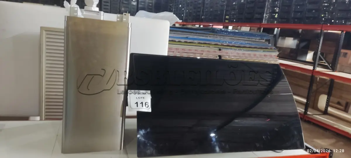 LOTE 116 - 01 COIFA PARA COZINHA MARCA ELETTROMEC 220 VOLTS. (NO ESTADO) ATENÇÃO! FAZER A VISITAÇÃO ANTES DE ARREMATAR, NÃO SABEMOS SE FUNCIONA, LEILÃO NÃO TEM GARANTIA E NEM DEVOLUÇÃO, SUJEITO A POSSÍVEIS AVARIAS VISÍVEIS/OCULTAS E/OU AUSÊNCIA DE COMPONENTES.