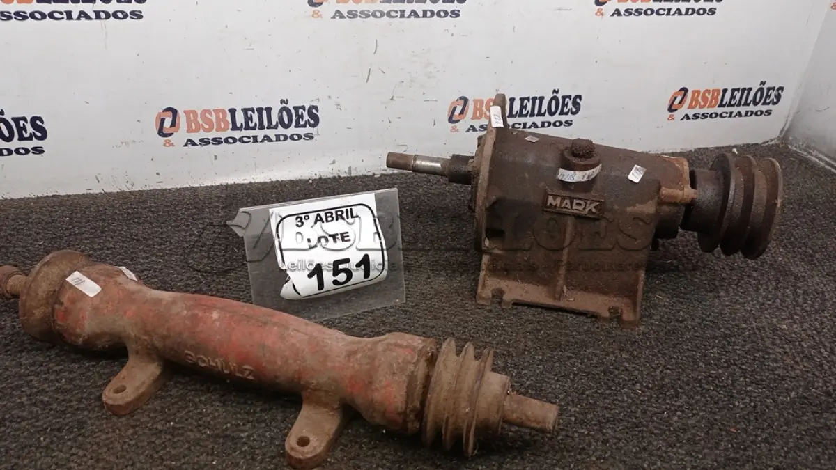 LOTE 151 - 02 EIXOS DE SERRA CIRCULAR. (NO ESTADO) ATENÇÃO! FAZER A VISITAÇÃO ANTES DE ARREMATAR, NÃO SABEMOS SE FUNCIONA, LEILÃO NÃO TEM GARANTIA E NEM DEVOLUÇÃO, SUJEITO A POSSÍVEIS AVARIAS VISÍVEIS/OCULTAS E/OU AUSÊNCIA DE COMPONENTES.