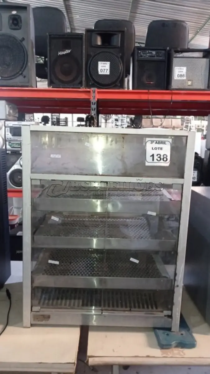 LOTE 138 - 01 ESTUFA PARA ALIMENTOS DE VIDRO COM 05 PRATELEIRAS. (NO ESTADO) ATENÇÃO! FAZER A VISITAÇÃO ANTES DE ARREMATAR, NÃO SABEMOS SE FUNCIONA, LEILÃO NÃO TEM GARANTIA E NEM DEVOLUÇÃO, SUJEITO A POSSÍVEIS AVARIAS VISÍVEIS/OCULTAS E/OU AUSÊNCIA DE COMPONENTES.