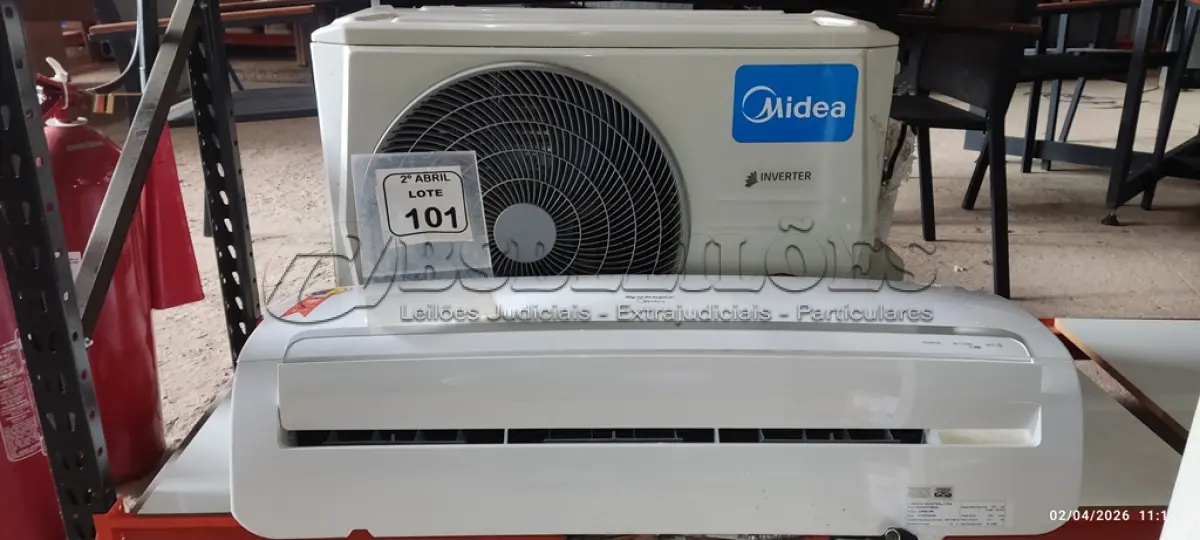 LOTE 101 - 01 AR CONDICIONADOR MIDEA INVERTER 18.000 BTUS. (NO ESTADO) ATENÇÃO! FAZER A VISITAÇÃO ANTES DE ARREMATAR, NÃO SABEMOS SE FUNCIONA, LEILÃO NÃO TEM GARANTIA E NEM DEVOLUÇÃO, SUJEITO A POSSÍVEIS AVARIAS VISÍVEIS/OCULTAS E/OU AUSÊNCIA DE COMPONENTES.