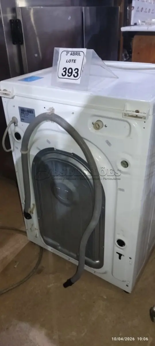 LOTE 393 - 01 LAVADORA 10KG MODELO DIGITAL INVERTER MARCA SAMSUNG. (NO ESTADO) ATENÇÃO! FAZER A VISITAÇÃO ANTES DE ARREMATAR, NÃO SABEMOS SE FUNCIONA, LEILÃO NÃO TEM GARANTIA E NEM DEVOLUÇÃO, SUJEITO A POSSÍVEIS AVARIAS VISÍVEIS/OCULTAS E/OU AUSÊNCIA DE COMPONENTES.