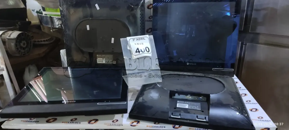 LOTE 400 - 04 MONITORES MARCA NEOVO. (NO ESTADO) ATENÇÃO! FAZER A VISITAÇÃO ANTES DE ARREMATAR, NÃO SABEMOS SE FUNCIONA, LEILÃO NÃO TEM GARANTIA E NEM DEVOLUÇÃO, SUJEITO A POSSÍVEIS AVARIAS VISÍVEIS/OCULTAS E/OU AUSÊNCIA DE COMPONENTES.