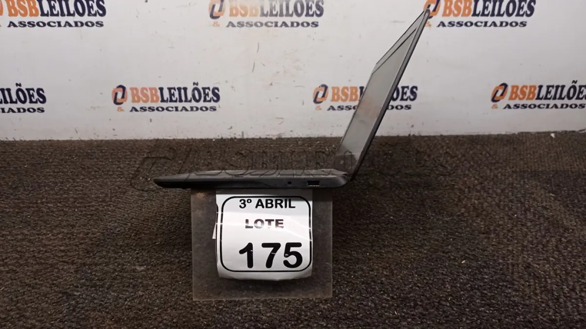 LOTE 175 - 01 CHROMEBOOK 16GB E.MMC MEMORIA 2GB LINHA CONNECT MARCA SAMSUNG SEM FONTE. (NO ESTADO) ATENÇÃO! FAZER A VISITAÇÃO ANTES DE ARREMATAR, NÃO SABEMOS SE FUNCIONA, LEILÃO NÃO TEM GARANTIA E NEM DEVOLUÇÃO, SUJEITO A POSSÍVEIS AVARIAS VISÍVEIS/OCULTAS E/OU AUSÊNCIA DE COMPONENTES.