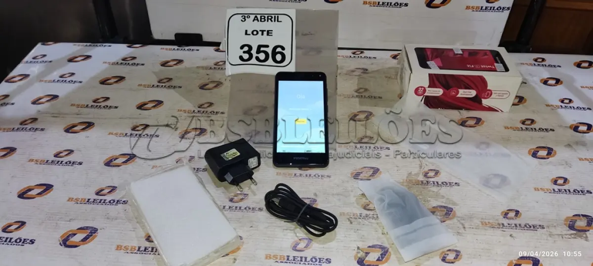 LOTE 356 - 01 SMARTPHONE COM CARREGADOR MODELO TWIST MARCA POSITIVO. (NO ESTADO) ATENÇÃO! FAZER A VISITAÇÃO ANTES DE ARREMATAR, NÃO SABEMOS SE FUNCIONA, LEILÃO NÃO TEM GARANTIA E NEM DEVOLUÇÃO, SUJEITO A POSSÍVEIS AVARIAS VISÍVEIS/OCULTAS E/OU AUSÊNCIA DE COMPONENTES.