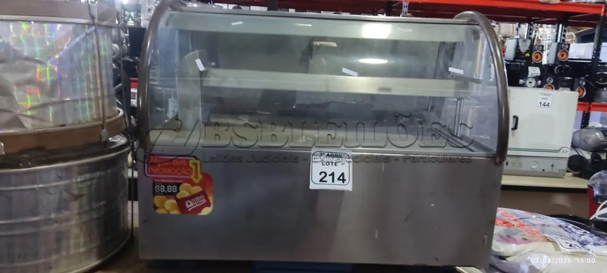 LOTE 214 - 01 ESTUFA DE SALGADOS EM INOX. (NO ESTADO) ATENÇÃO! FAZER A VISITAÇÃO ANTES DE ARREMATAR, NÃO SABEMOS SE FUNCIONA, LEILÃO NÃO TEM GARANTIA E NEM DEVOLUÇÃO, SUJEITO A POSSÍVEIS AVARIAS VISÍVEIS/OCULTAS E/OU AUSÊNCIA DE COMPONENTES.