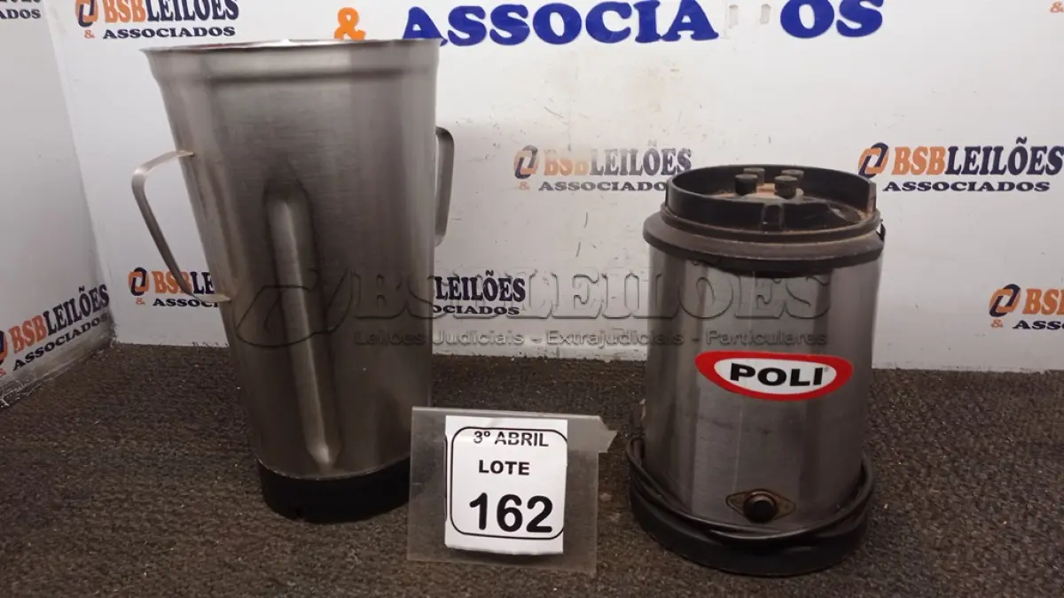 LOTE 162 - 01 LIQUIDIFICADOR INDUSTRIAL BIVOLT MARCA POLI. (NO ESTADO) ATENÇÃO! FAZER A VISITAÇÃO ANTES DE ARREMATAR, NÃO SABEMOS SE FUNCIONA, LEILÃO NÃO TEM GARANTIA E NEM DEVOLUÇÃO, SUJEITO A POSSÍVEIS AVARIAS VISÍVEIS/OCULTAS E/OU AUSÊNCIA DE COMPONENTES.