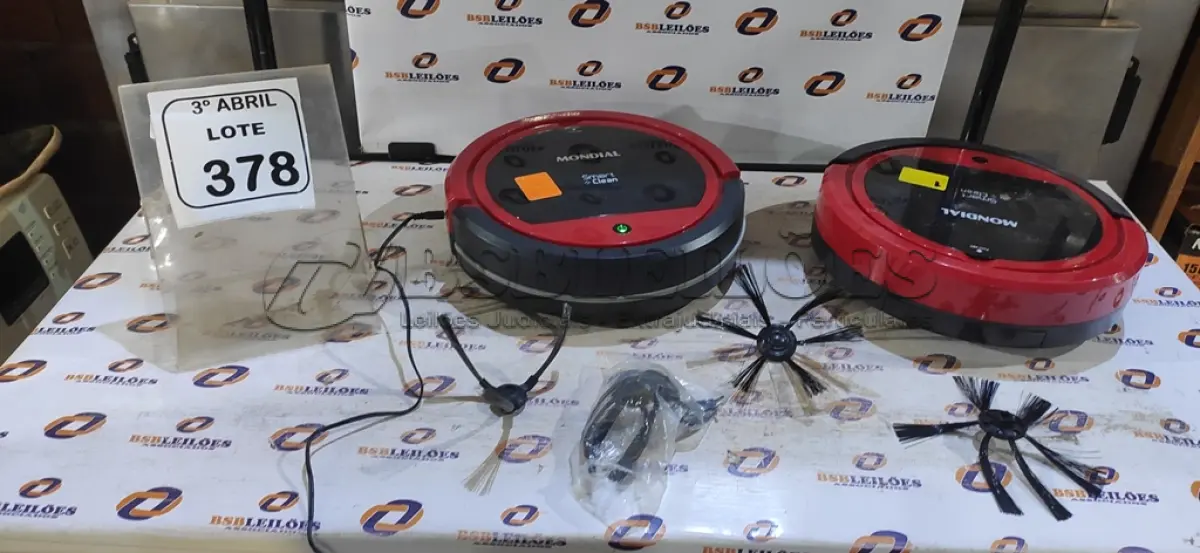 LOTE 378 - 02 ASPIRADORES ROBÔ MARCA MONDIAL. (NO ESTADO) ATENÇÃO! FAZER A VISITAÇÃO ANTES DE ARREMATAR, NÃO SABEMOS SE FUNCIONA, LEILÃO NÃO TEM GARANTIA E NEM DEVOLUÇÃO, SUJEITO A POSSÍVEIS AVARIAS VISÍVEIS/OCULTAS E/OU AUSÊNCIA DE COMPONENTES.