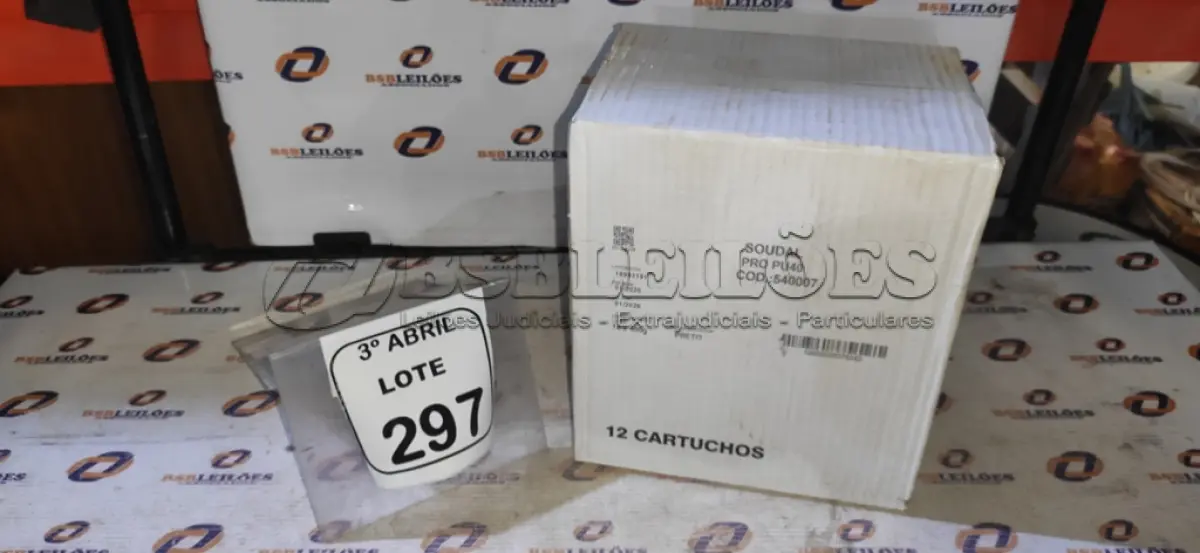 LOTE 297 - 01 CAIXA COM 12 PU 40 ADESIVO/SELANTES DE 230ML MARCA PRO. (NO ESTADO) ATENÇÃO! FAZER A VISITAÇÃO ANTES DE ARREMATAR, NÃO SABEMOS SE FUNCIONA, LEILÃO NÃO TEM GARANTIA E NEM DEVOLUÇÃO, SUJEITO A POSSÍVEIS AVARIAS VISÍVEIS/OCULTAS E/OU AUSÊNCIA DE COMPONENTES.
