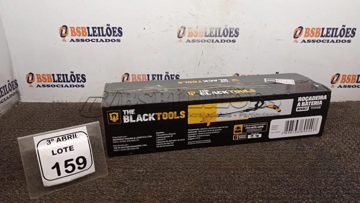 LOTE 159 - 01 ROÇADEIRA A BATERIA BI-VOLT MODELO TCG12B MARCA BLACK TOOLS. (NO ESTADO) ATENÇÃO! FAZER A VISITAÇÃO ANTES DE ARREMATAR, NÃO SABEMOS SE FUNCIONA, LEILÃO NÃO TEM GARANTIA E NEM DEVOLUÇÃO, SUJEITO A POSSÍVEIS AVARIAS VISÍVEIS/OCULTAS E/OU AUSÊNCIA DE COMPONENTES.