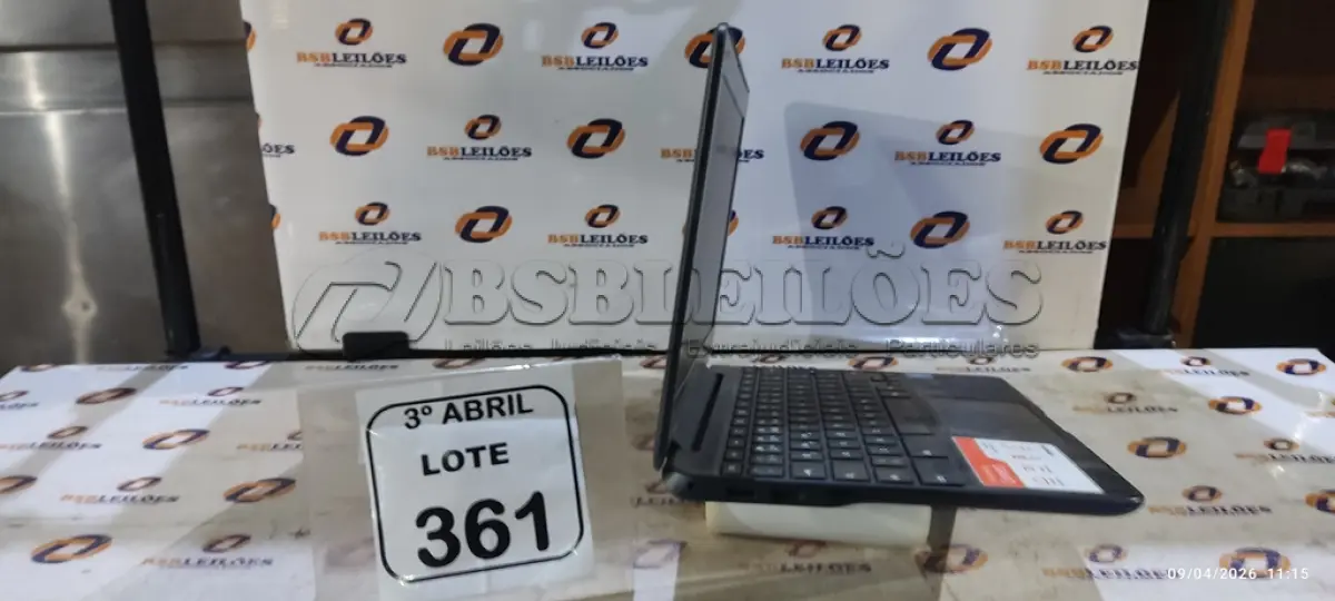 LOTE 361 - 01 CHROMEBOOK 16GB E.MMC MEMORIA 2GB LINHA CONNECT MARCA SAMSUNG SEM FONTE. (NO ESTADO) ATENÇÃO! FAZER A VISITAÇÃO ANTES DE ARREMATAR, NÃO SABEMOS SE FUNCIONA, LEILÃO NÃO TEM GARANTIA E NEM DEVOLUÇÃO, SUJEITO A POSSÍVEIS AVARIAS VISÍVEIS/OCULTAS E/OU AUSÊNCIA DE COMPONENTES.