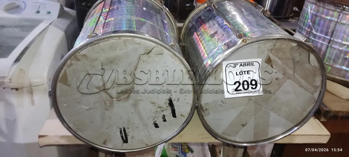 LOTE 209 - 02 REPINIQUES. (NO ESTADO) ATENÇÃO! FAZER A VISITAÇÃO ANTES DE ARREMATAR, NÃO SABEMOS SE FUNCIONA, LEILÃO NÃO TEM GARANTIA E NEM DEVOLUÇÃO, SUJEITO A POSSÍVEIS AVARIAS VISÍVEIS/OCULTAS E/OU AUSÊNCIA DE COMPONENTES.