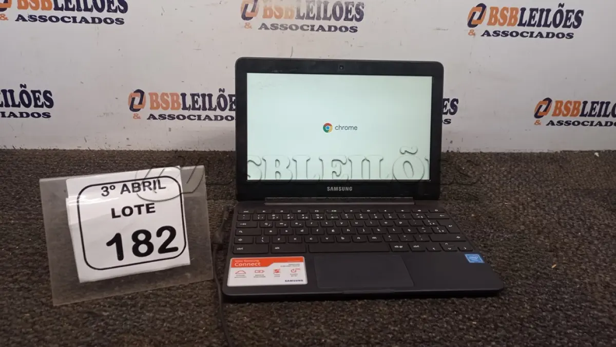 LOTE 182 - 01 CHROMEBOOK 16GB E.MMC MEMORIA 2GB LINHA CONNECT MARCA SAMSUNG SEM FONTE. (NO ESTADO) ATENÇÃO! FAZER A VISITAÇÃO ANTES DE ARREMATAR, NÃO SABEMOS SE FUNCIONA, LEILÃO NÃO TEM GARANTIA E NEM DEVOLUÇÃO, SUJEITO A POSSÍVEIS AVARIAS VISÍVEIS/OCULTAS E/OU AUSÊNCIA DE COMPONENTES.