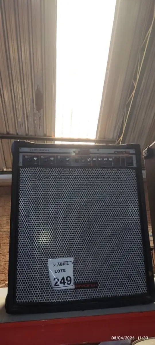 LOTE 249 - 01 CAIXA DE SOM AMPLIFICADA MODELO NEO MARCA HAYONIC. (NO ESTADO) ATENÇÃO! FAZER A VISITAÇÃO ANTES DE ARREMATAR, NÃO SABEMOS SE FUNCIONA, LEILÃO NÃO TEM GARANTIA E NEM DEVOLUÇÃO, SUJEITO A POSSÍVEIS AVARIAS VISÍVEIS/OCULTAS E/OU AUSÊNCIA DE COMPONENTES.
