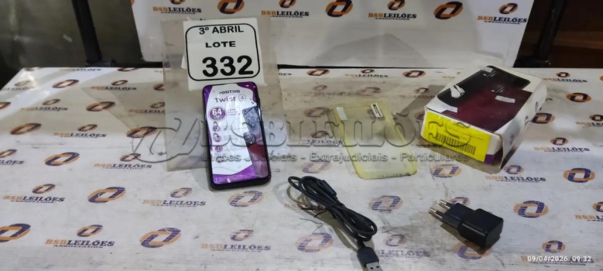LOTE 332