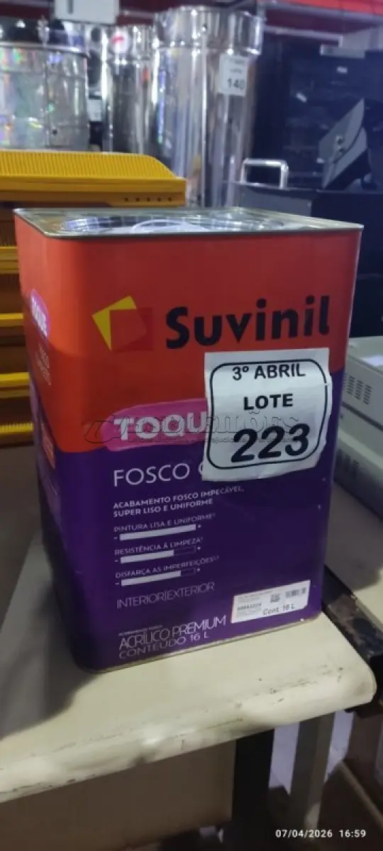 LOTE 223 - 01 BALDE DE TINTA ACRÍLICA INTERIOR DE 18L NA COR FOSCO CALOPSITA MARCA SUVINIL. (NO ESTADO) ATENÇÃO! FAZER A VISITAÇÃO ANTES DE ARREMATAR, NÃO SABEMOS SE FUNCIONA. LEILÃO NÃO TEM GARANTIA E NEM DEVOLUÇÃO, SUJEITO A POSSÍVEIS AVARIAS VISÍVEIS/OCULTAS E/OU AUSÊNCIA DE COMPONENTES.