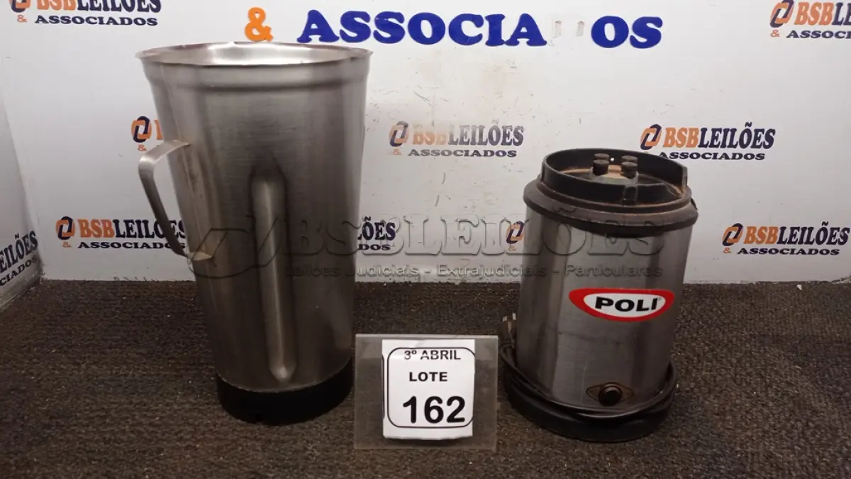 LOTE 162 - 01 LIQUIDIFICADOR INDUSTRIAL BIVOLT MARCA POLI. (NO ESTADO) ATENÇÃO! FAZER A VISITAÇÃO ANTES DE ARREMATAR, NÃO SABEMOS SE FUNCIONA, LEILÃO NÃO TEM GARANTIA E NEM DEVOLUÇÃO, SUJEITO A POSSÍVEIS AVARIAS VISÍVEIS/OCULTAS E/OU AUSÊNCIA DE COMPONENTES.