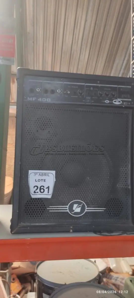 LOTE 261 - 01 CAIXA DE SOM AMPLIFICADA MODELO MF 400. (NO ESTADO) ATENÇÃO! FAZER A VISITAÇÃO ANTES DE ARREMATAR, NÃO SABEMOS SE FUNCIONA, LEILÃO NÃO TEM GARANTIA E NEM DEVOLUÇÃO, SUJEITO A POSSÍVEIS AVARIAS VISÍVEIS/OCULTAS E/OU AUSÊNCIA DE COMPONENTES.